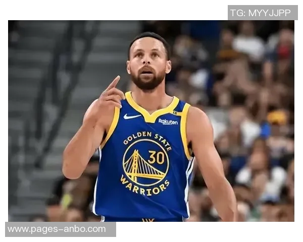 库里谈进攻角色变化斯潘塞主控让我更专注无球跑动创造空间