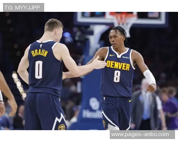 沃特森表现稳定全场14投8中贡献21分5篮板2助攻1盖帽并遭遇5次犯规 沃特森表现稳定全场14投8中贡献21分5篮板2助攻1盖帽并遭遇5次犯规